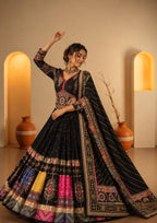 Kaali Raas Mirror Work & Kodi Lace Chaniya Choli in Muslin Cotton