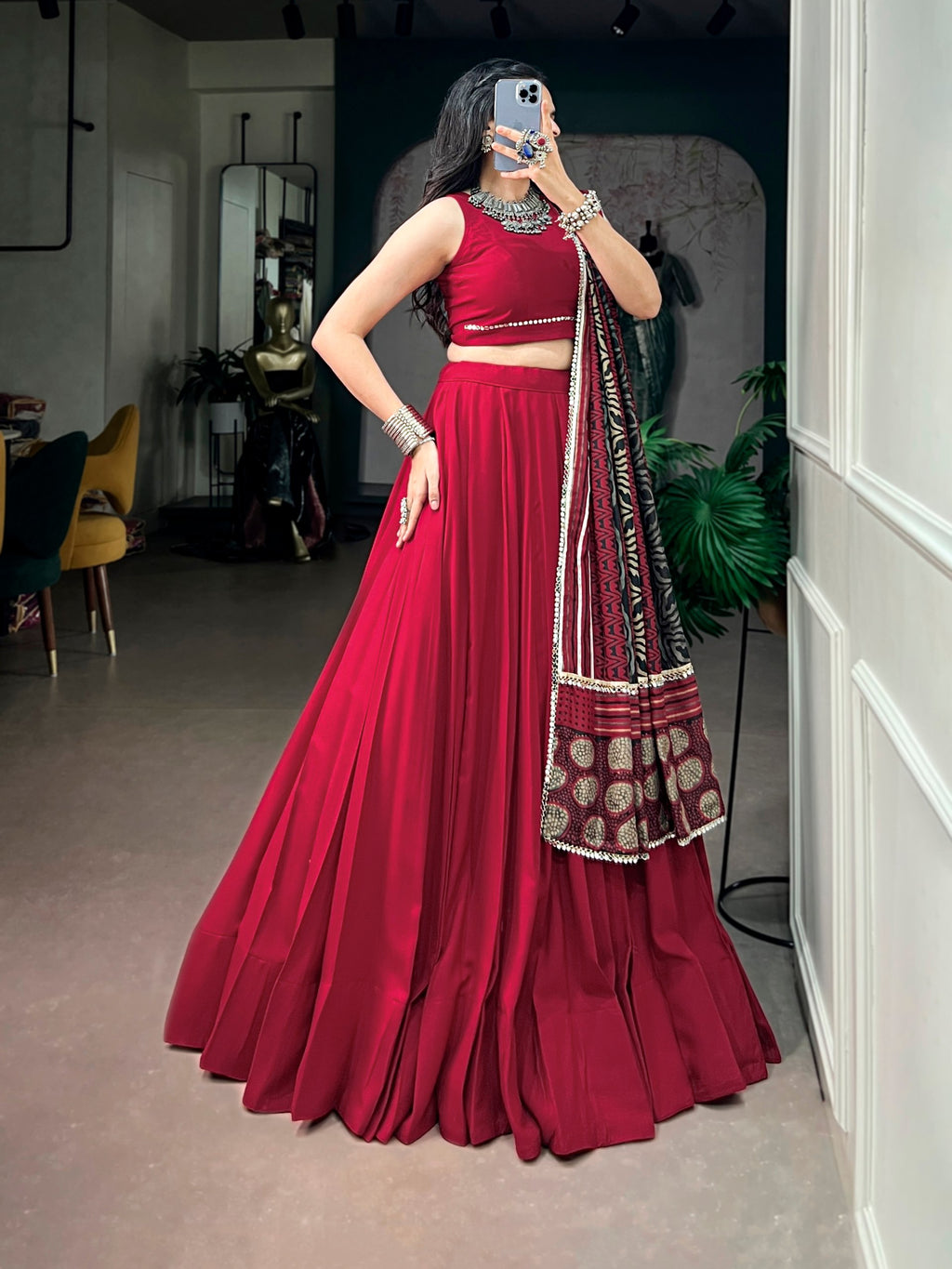 Elegant Rayon Lehenga Choli Set with Mirror Lace Work
