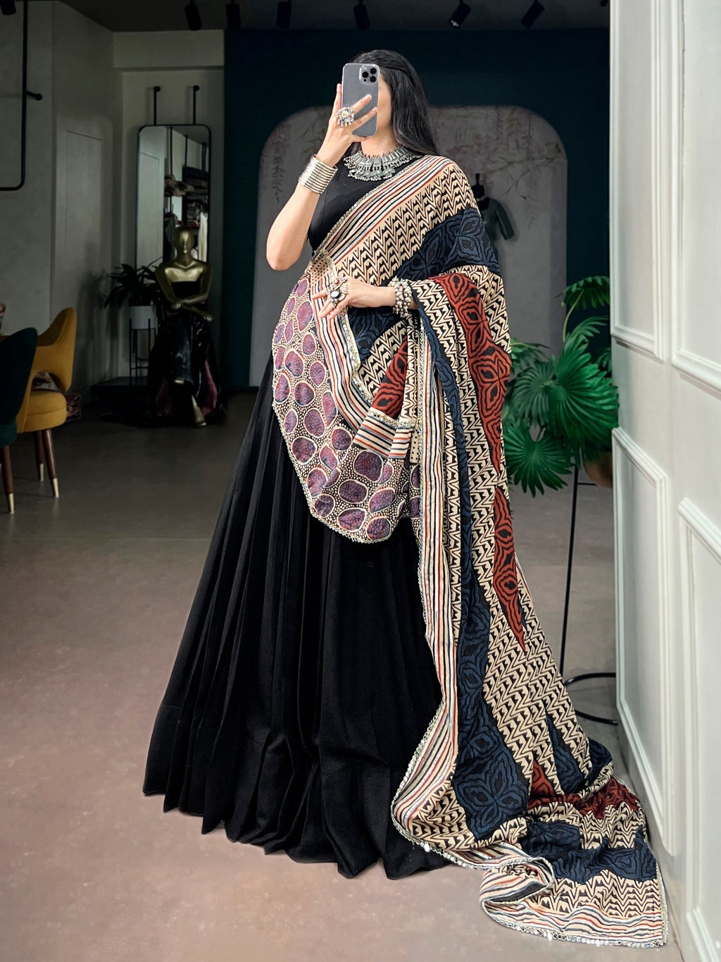 Elegant Rayon Lehenga Choli Set with Mirror Lace Work