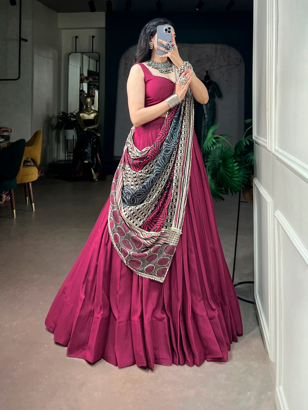 Elegant Rayon Lehenga Choli Set with Mirror Lace Work
