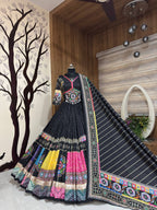 Kaali Raas Mirror Work & Kodi Lace Chaniya Choli in Muslin Cotton