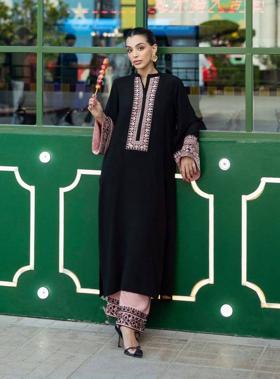 Beautiful Rayon Cotton Kurta Palazzo Set with Thread Work
