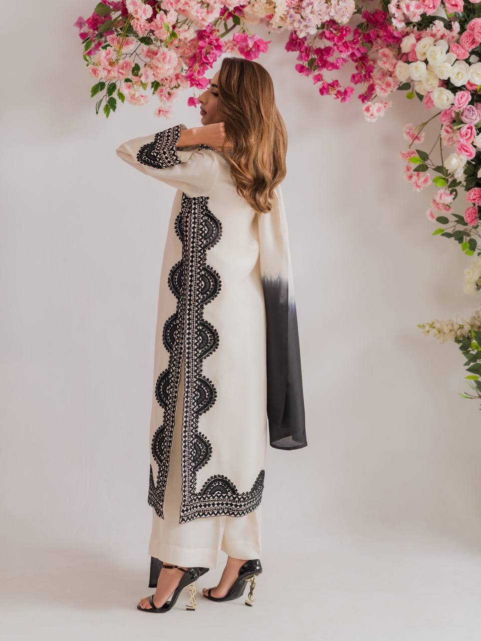 Designer Biscuit Slub Straight Fit Kurta Set with Thread Embroidery
