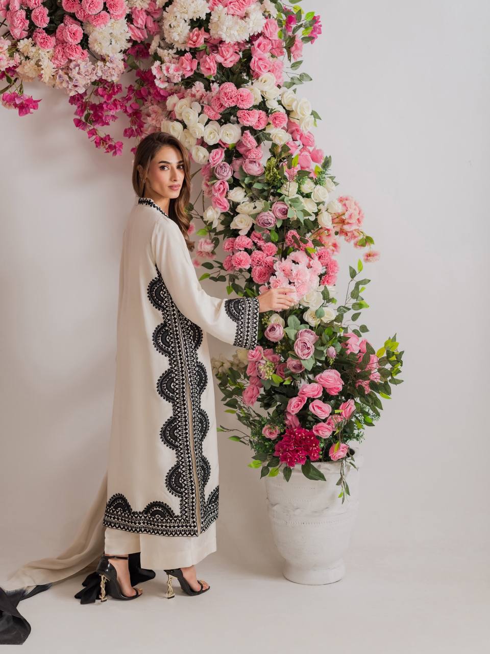 Designer Biscuit Slub Straight Fit Kurta Set with Thread Embroidery