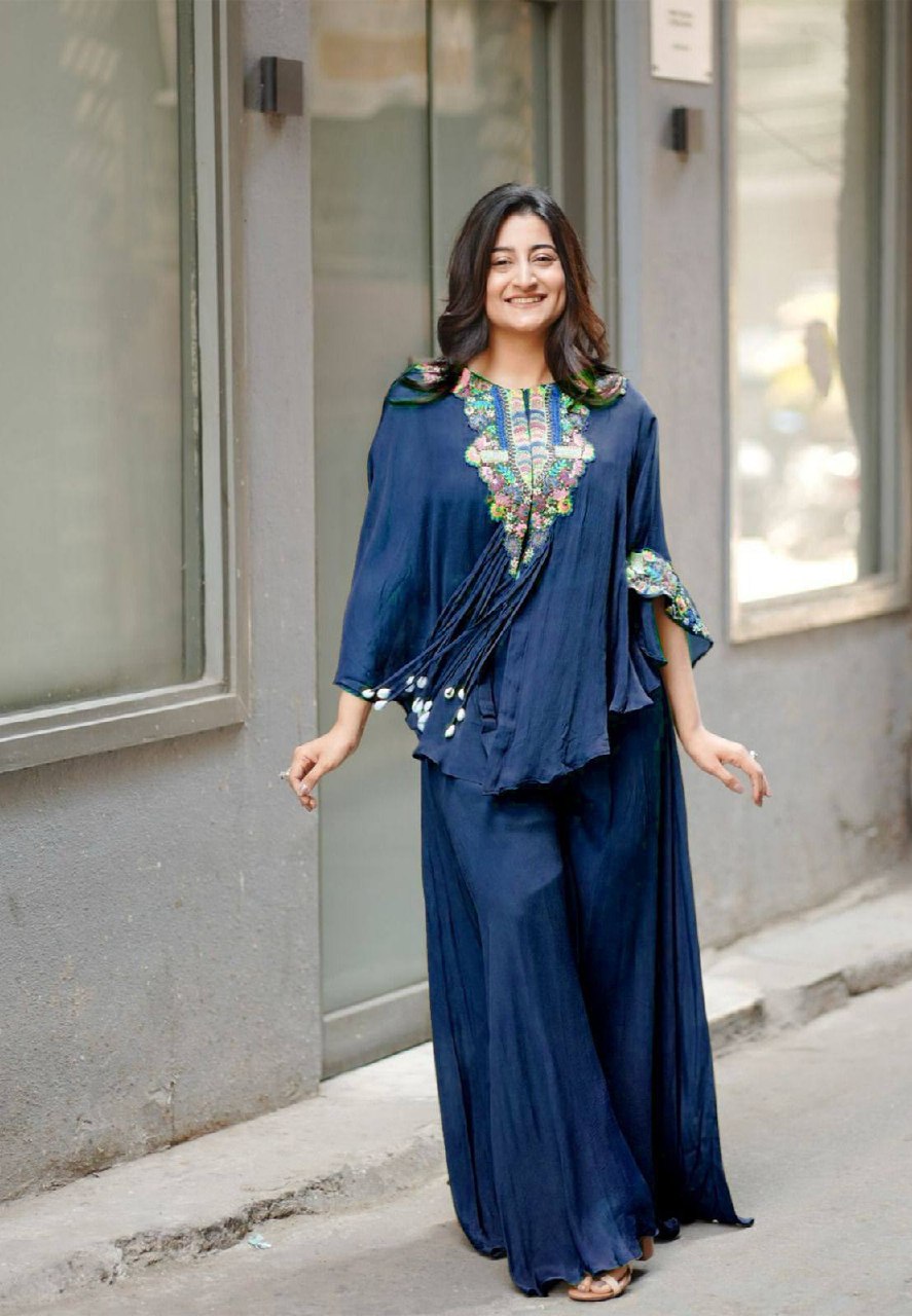 Designer Red Chinon Set with Sequins Embroidery Work & Kodi Latkan for Parties