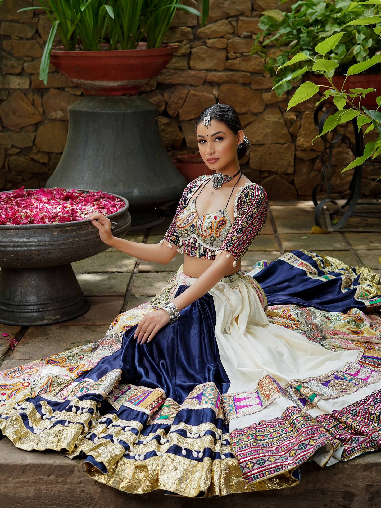 Rasiya Muslin Mirror Work Lehenga Choli with Lampi & Kodi Lace Dupatta