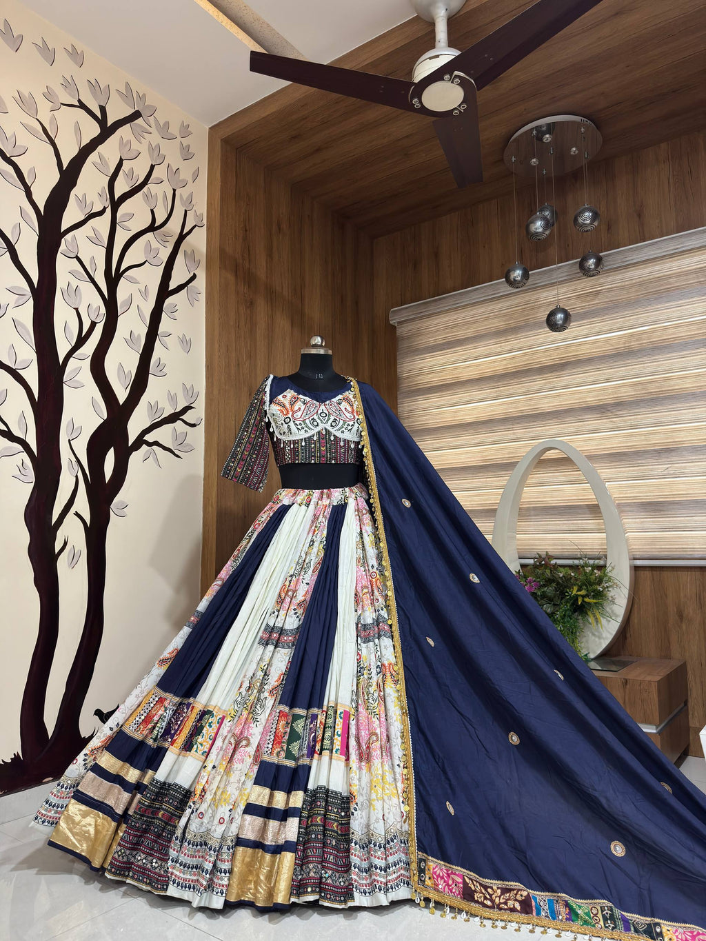 Rasiya Muslin Mirror Work Lehenga Choli with Lampi & Kodi Lace Dupatta