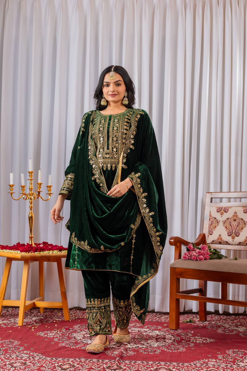 Bottle Green Velvet Straight Fit Kurta Set with Sequins Embroidery Work