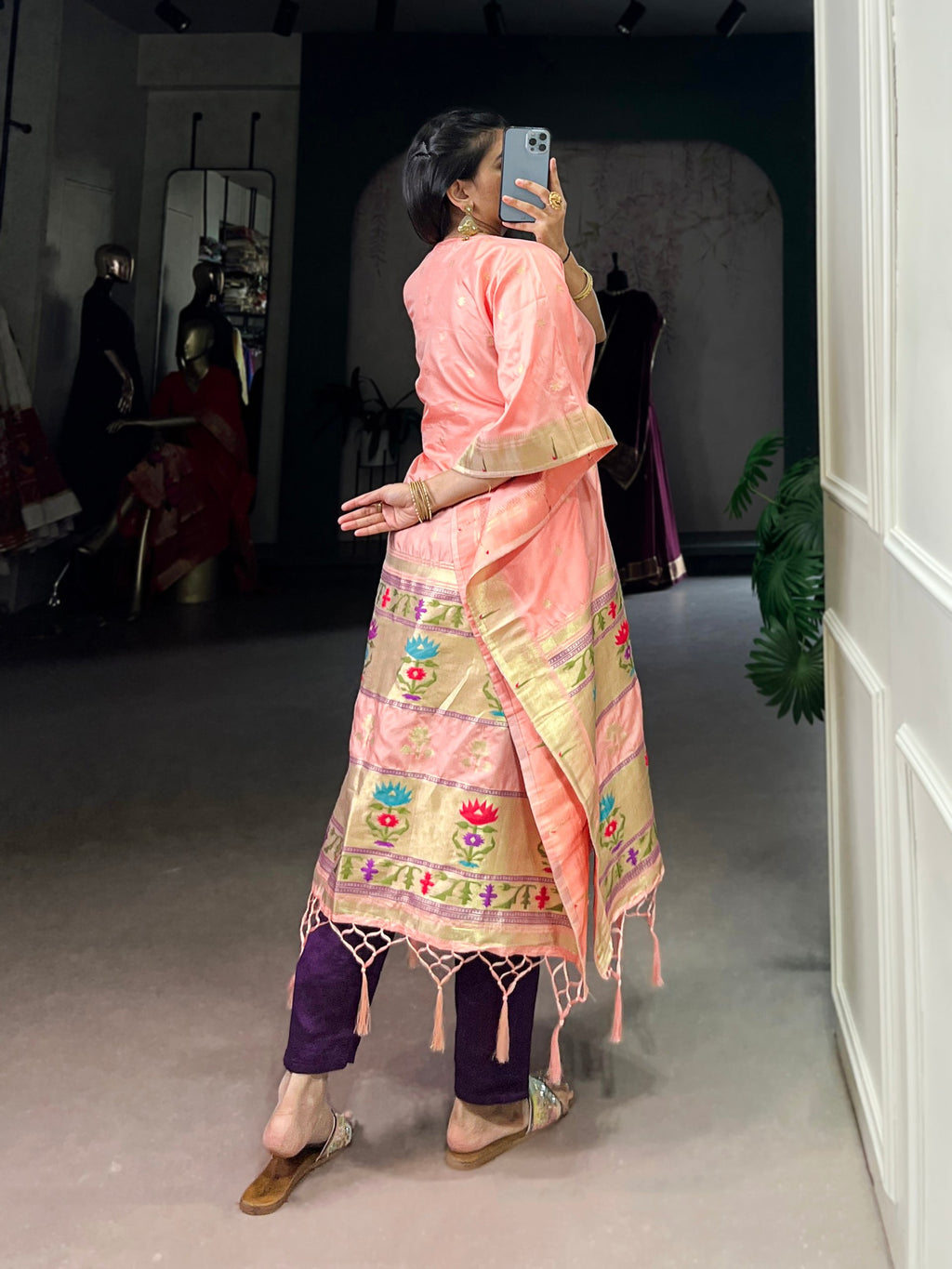 Vaidehi Jacquard Paithani Zari Weaving Kaftan