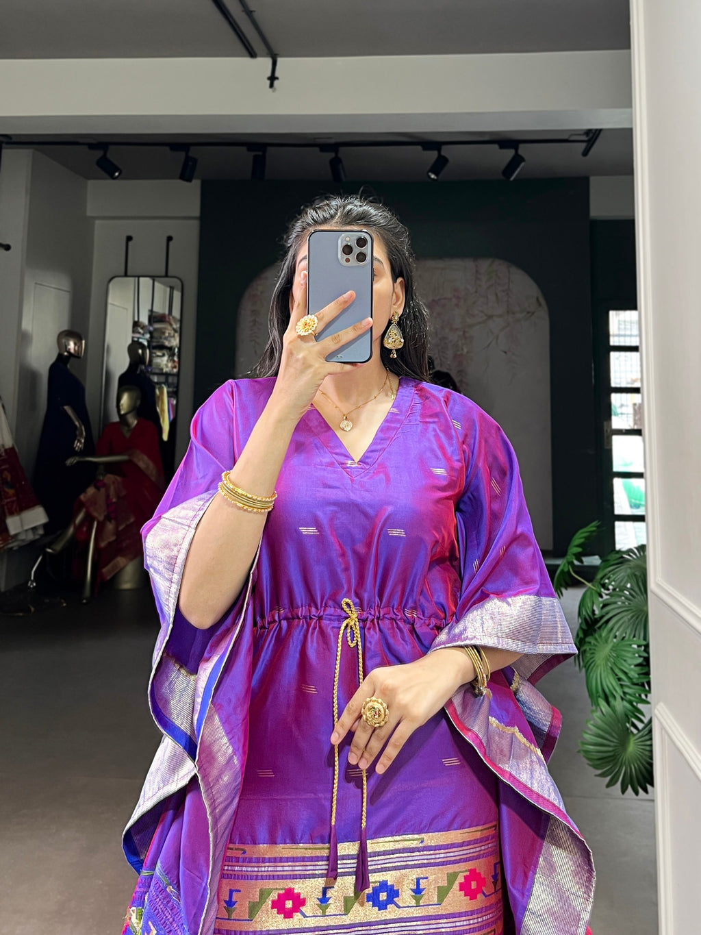 Vaidehi Jacquard Paithani Zari Weaving Kaftan