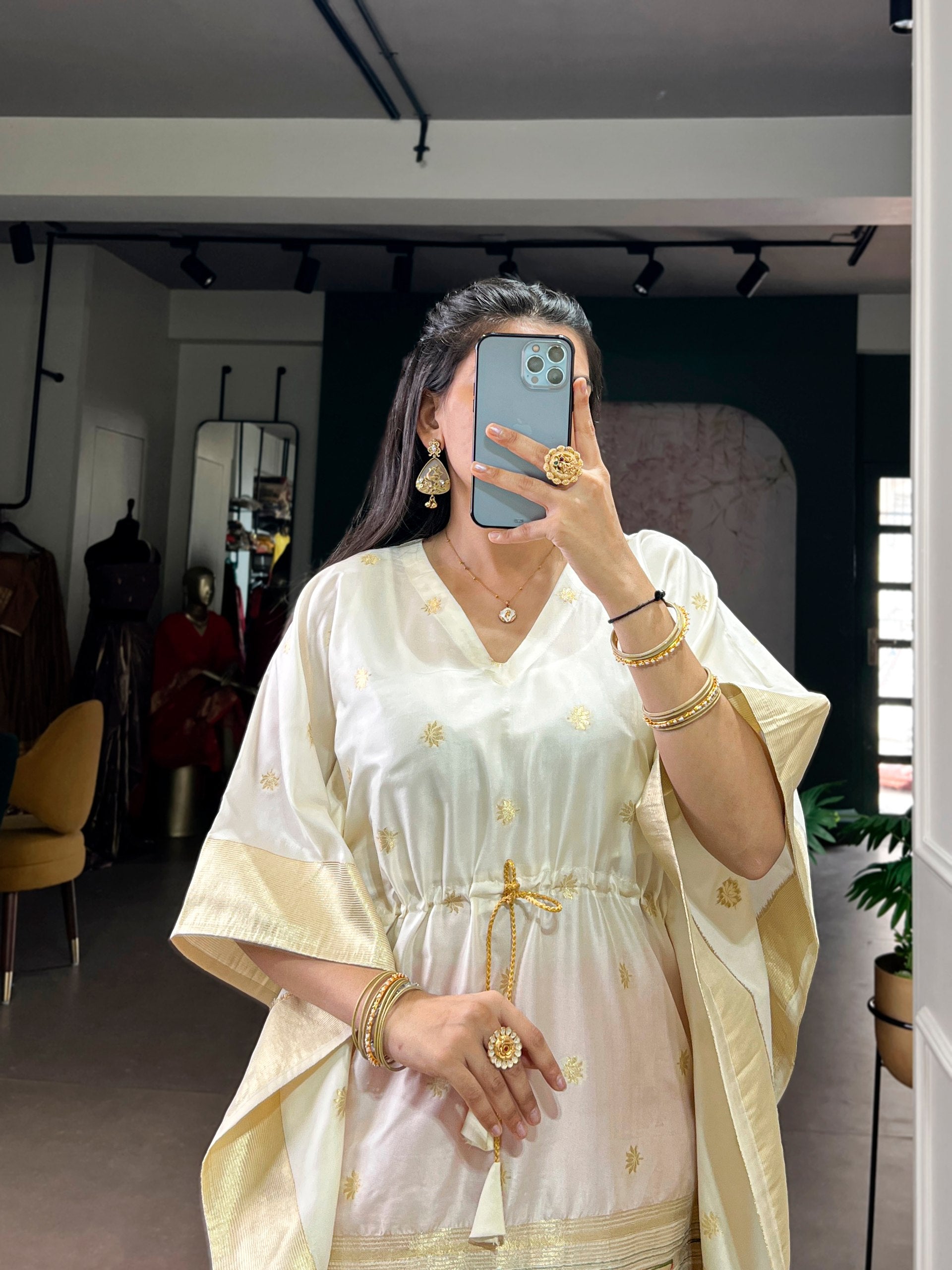 Vaidehi Jacquard Paithani Zari Weaving Kaftan