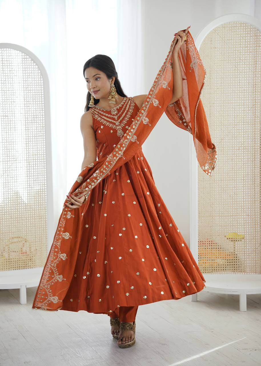 Mahveen Noor Premium Sleeveless Anarkali Gown with Chanderi Silk Dupatta