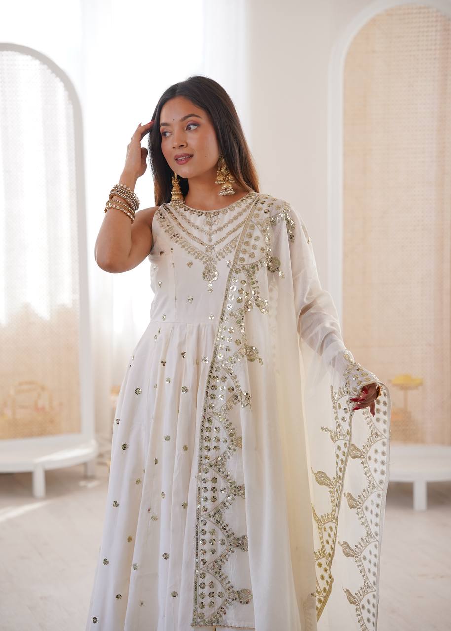 Mahveen Noor Premium Sleeveless Anarkali Gown with Chanderi Silk Dupatta