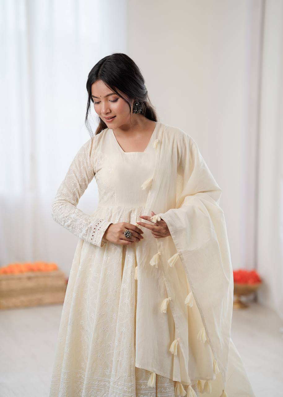 Elegant Full Sleeve Anarkali Set with Schiffli Detailing