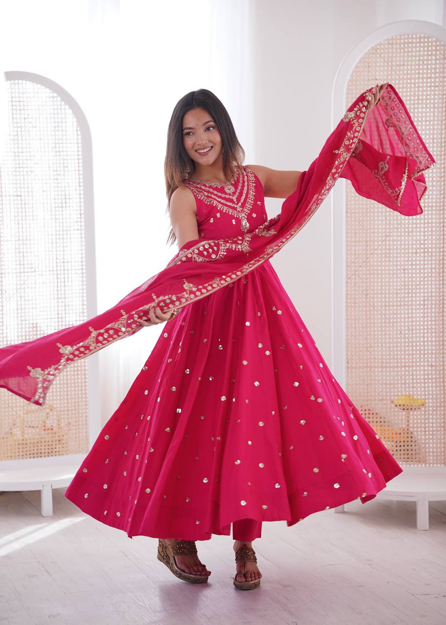 Mahveen Noor Premium Sleeveless Anarkali Gown with Chanderi Silk Dupatta