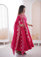 Mahveen Noor Premium Sleeveless Anarkali Gown with Chanderi Silk Dupatta