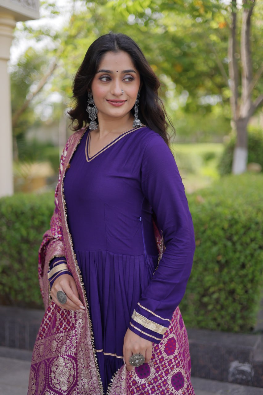 Aarzoo Fendy Silk Sequin Embroidered Gown Set