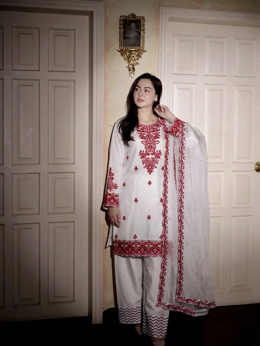 Elegant Ethnic Rayon Cotton Thread Work Suit Set