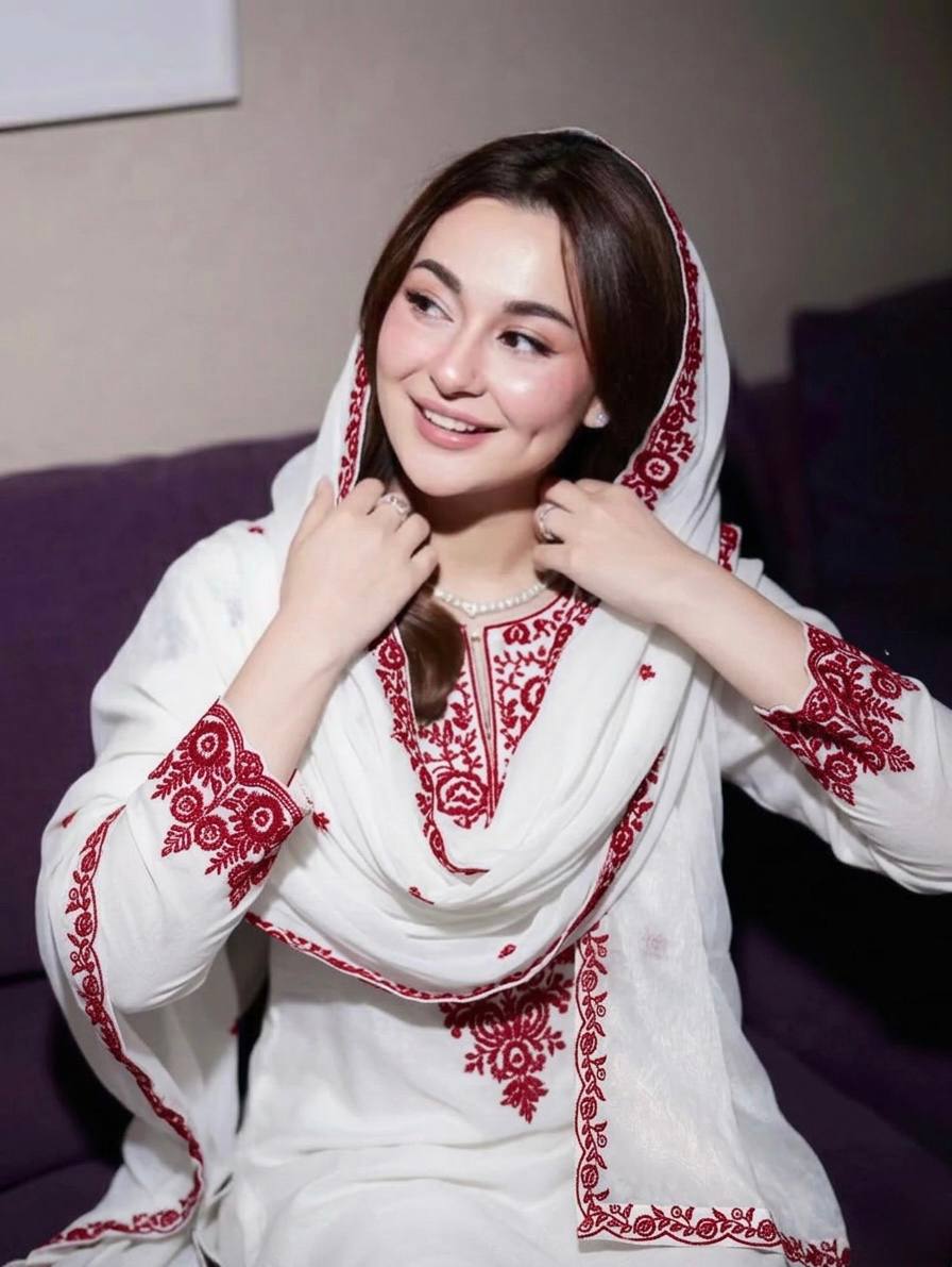 Elegant Ethnic Rayon Cotton Thread Work Suit Set