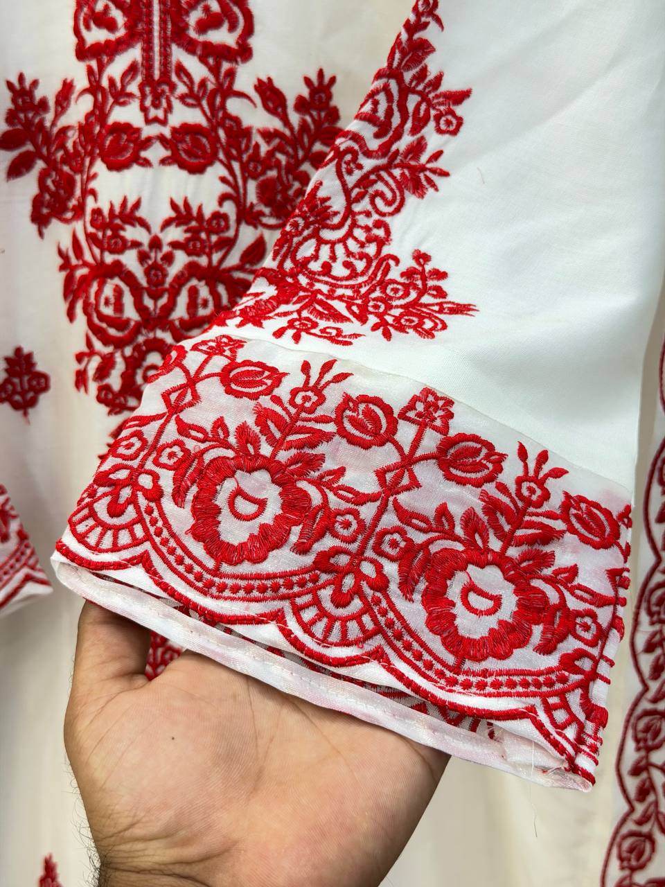 Elegant Ethnic Rayon Cotton Thread Work Suit Set