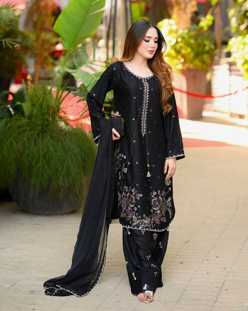 Avelina Heavy Satin Glass Thread Embroidered Farshi Pant Suit with Dupatta