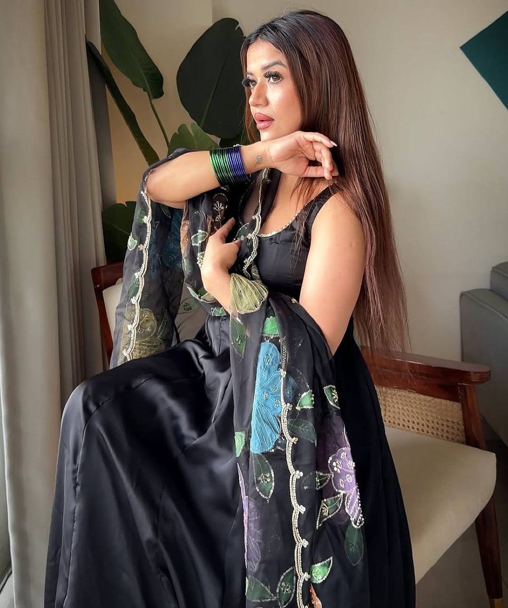 Anvika Natural Crepe Anarkali with Pant & Tabby Silk Printed Dupatta Set