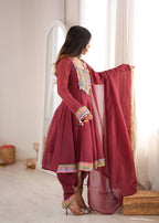 Ruhanya Crunchy Embroidered Kurti with Dhoti Pant & Dupatta Set
