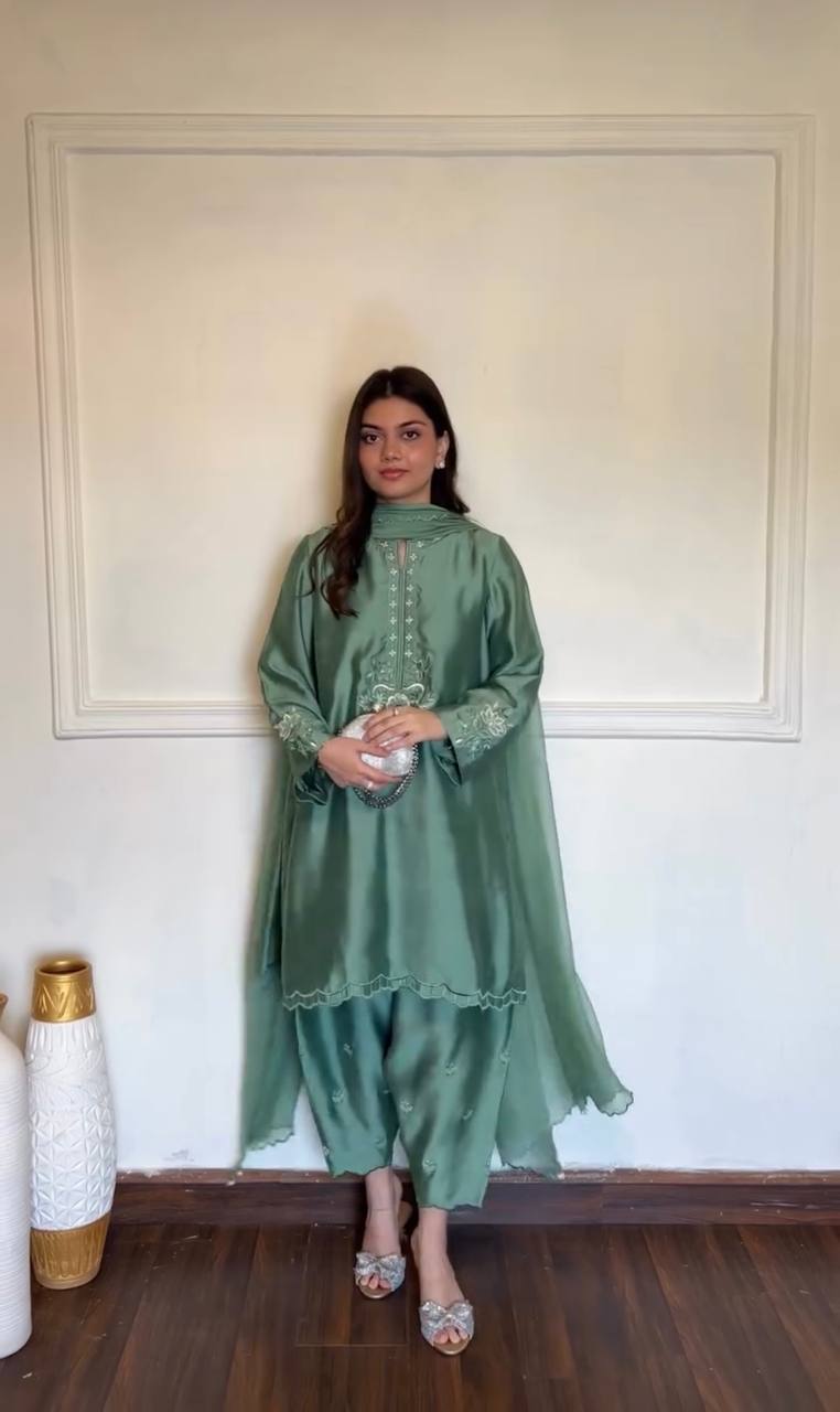 Anvika Royale American Silk Thread Embroidered Suit Set with Pant & Tibby Silk Cutwork Dupatta