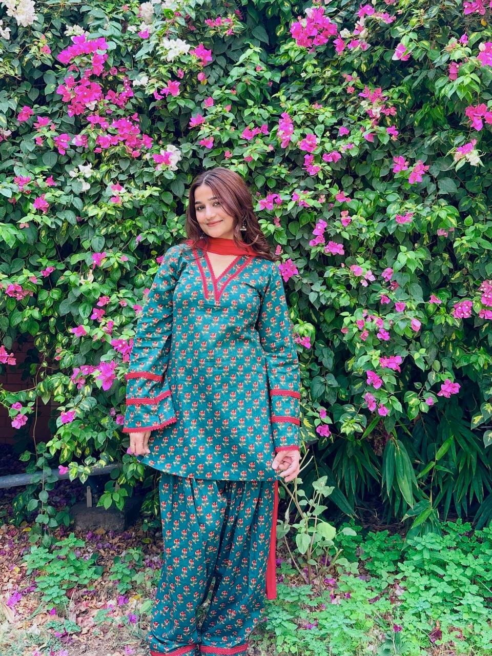 Noorani Heavy Pure Natural Crepe Farshi Pant Suit with Fancy Sleeves & Nazmin Dupatta