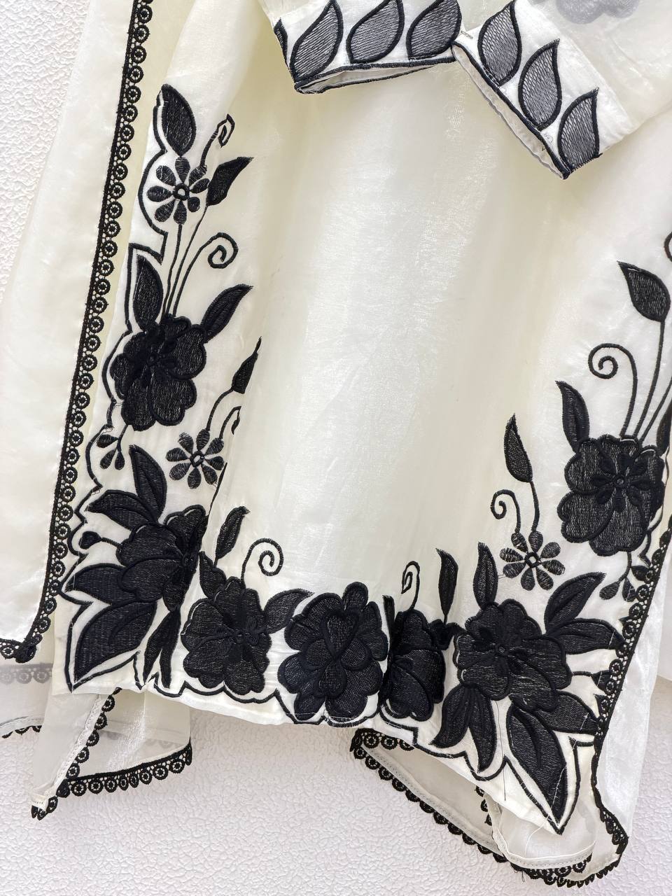 Premium Fendy Silk Embroidered Farshi Pant Suit with Lace Dupatta