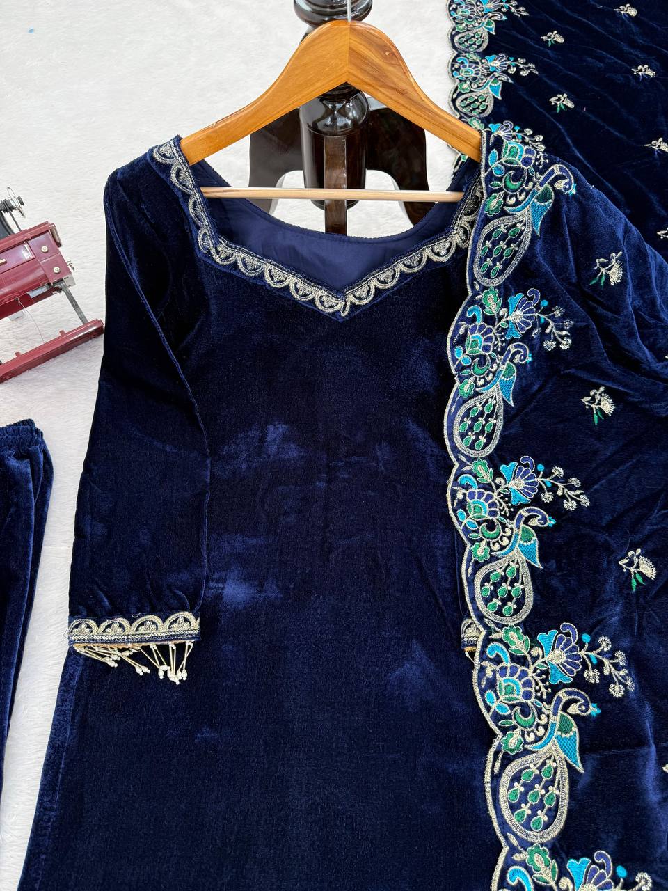Navy Blue Velvet Kurta Set with Thread & Sequins Embroidery
