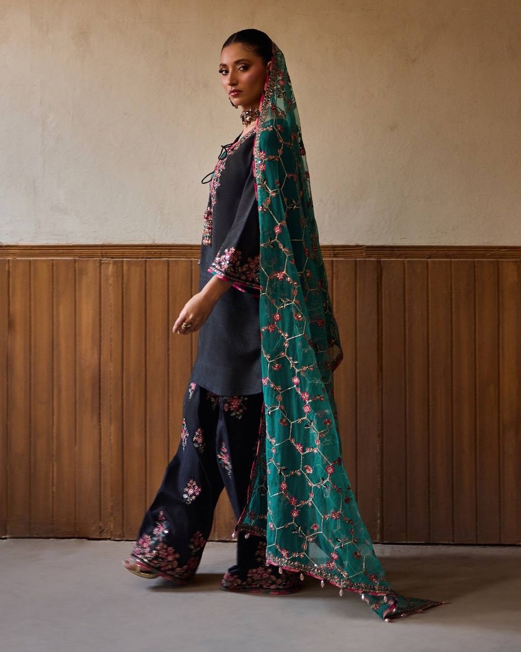 Luxury Embroidered Roman Silk Suit