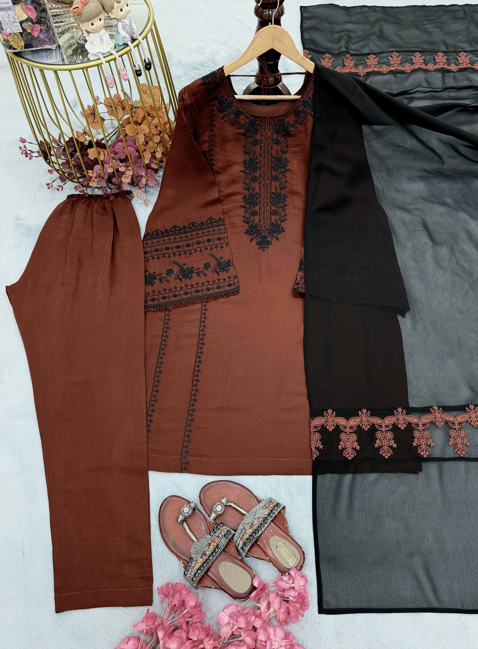 Yashvi Dual Tone Star Georgette Diamond Embroidered Kurti Palazzo with Dupatta Set
