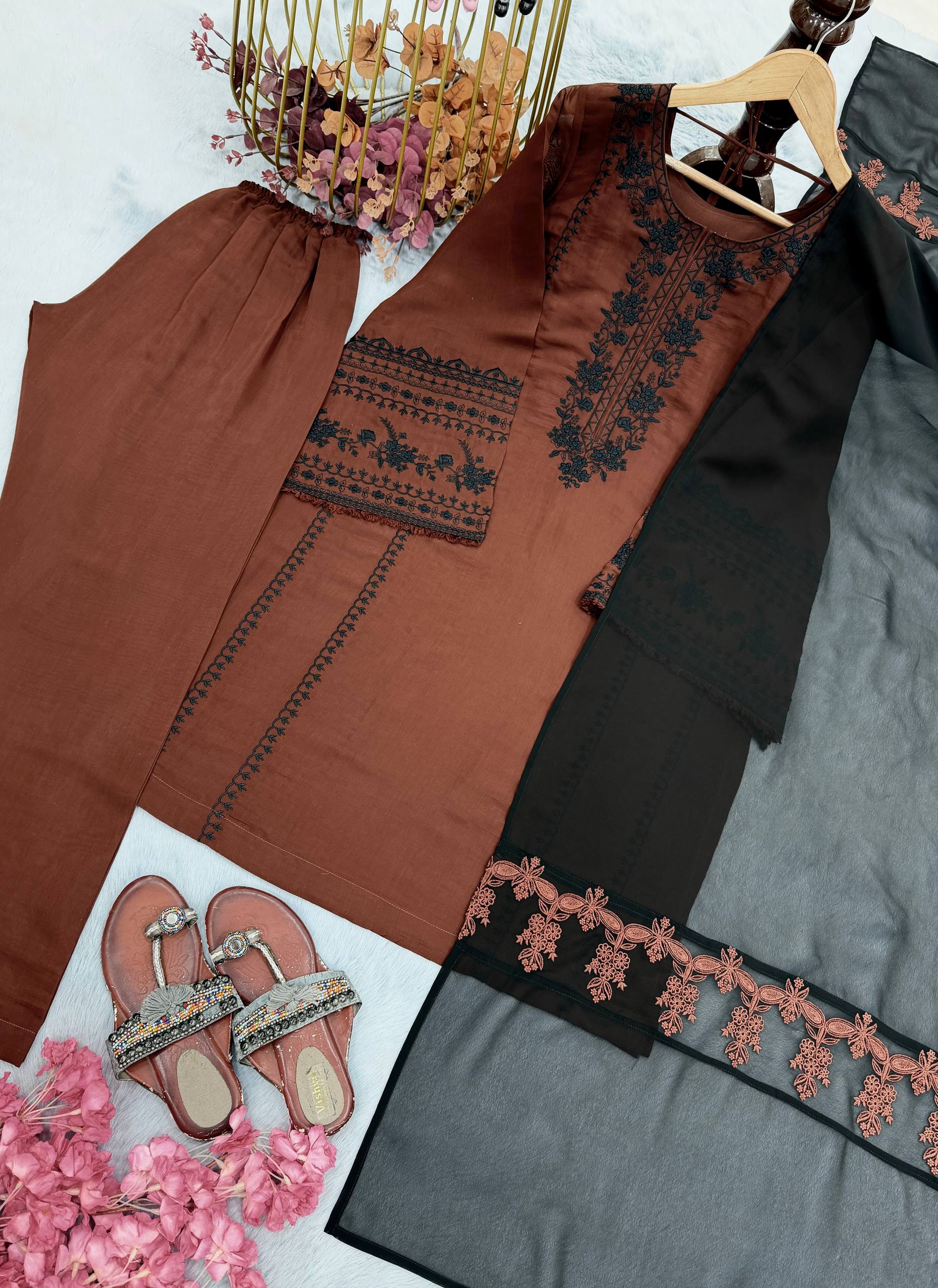Yashvi Dual Tone Star Georgette Diamond Embroidered Kurti Palazzo with Dupatta Set