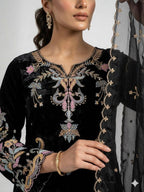 Vritika Glass Roman Embroidered Kurta Pant Set with Organza Dupatta
