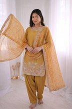 Premium Embroidered Farshi Suit with Statement Lace Border Dupatta
