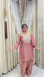 Zariya Noor Designer Heavy Crunchy Silk Thread Embroidered Farshi Suit Set with Lace Border Dupatta