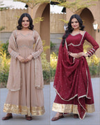 Women's Silver Crunchy Mirror Lace Kali Gown with Dupatta Full Sleeve Party Wear Anarkali Dress