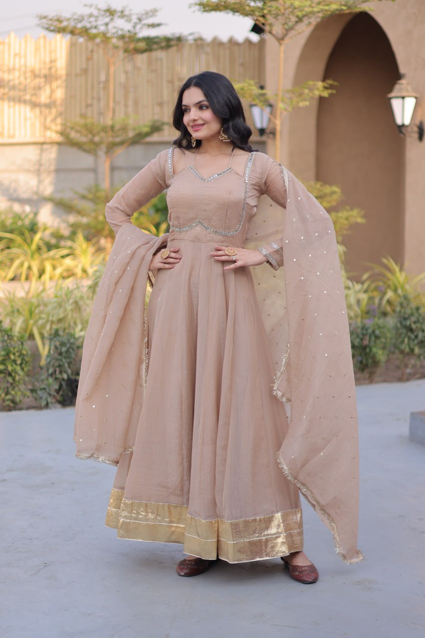 Women's Silver Crunchy Mirror Lace Kali Gown with Dupatta Full Sleeve Party Wear Anarkali Dress