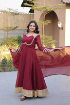 Women's Silver Crunchy Mirror Lace Kali Gown with Dupatta Full Sleeve Party Wear Anarkali Dress