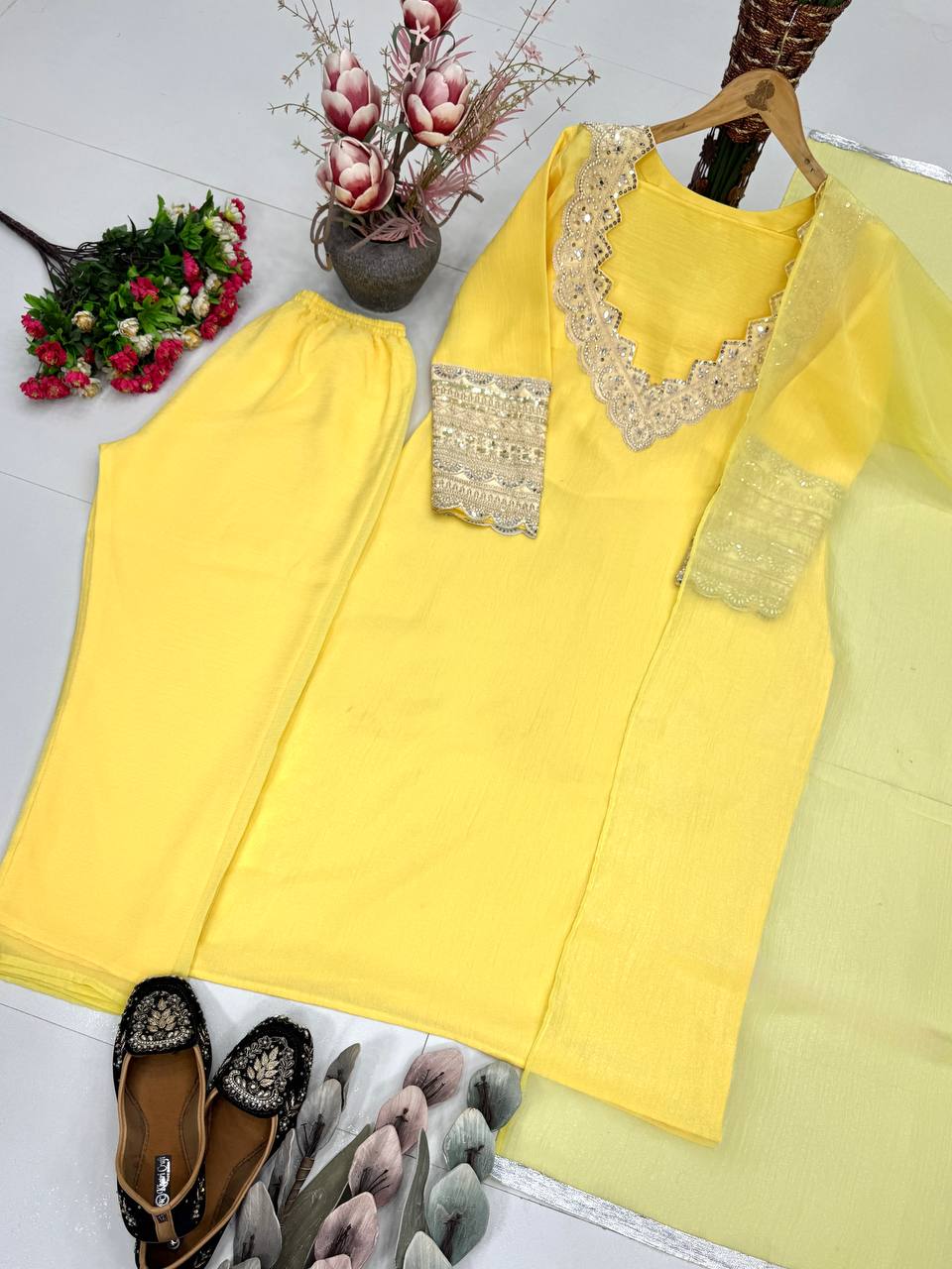 Vaidehi Heavy Fendy Silk Embroidered Coding Sequins Kurti with Palazzo, Choli & Dupatta Set