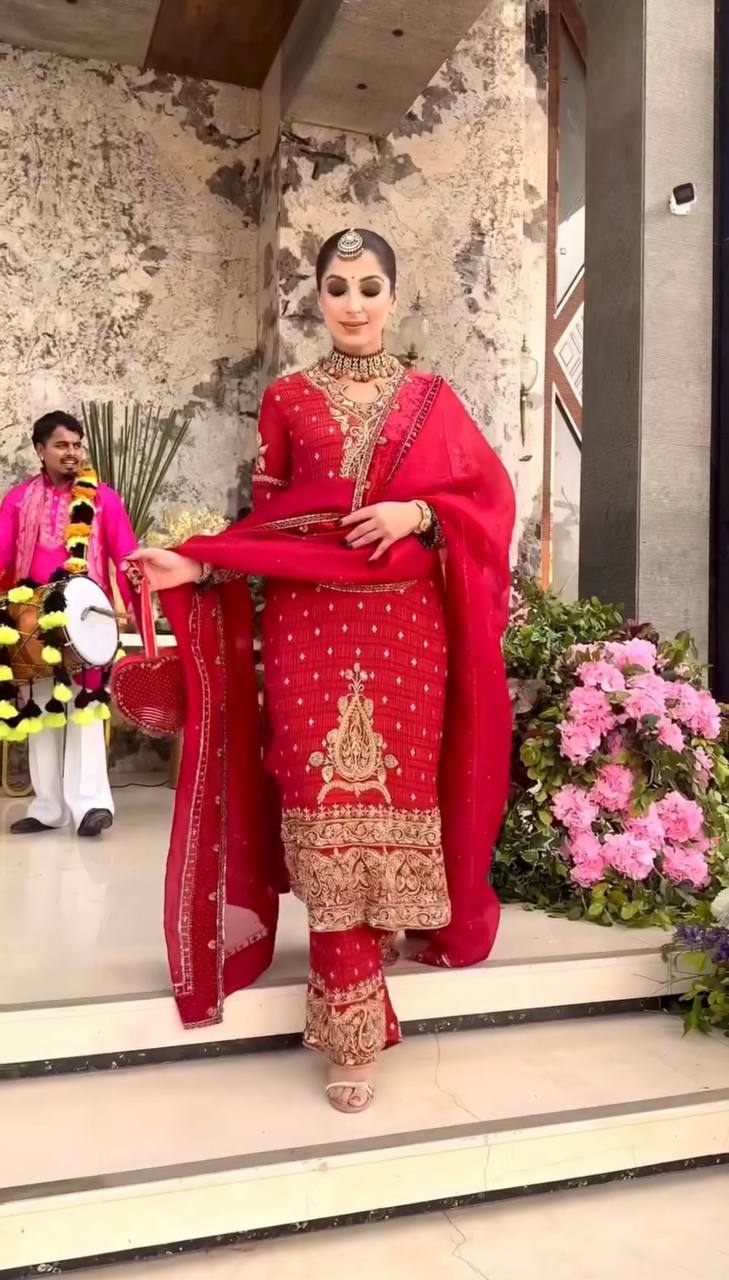 Trending Embroidered Crunchy Silk Outfit for Festive Glamour