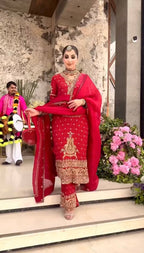 Trending Embroidered Crunchy Silk Outfit for Festive Glamour