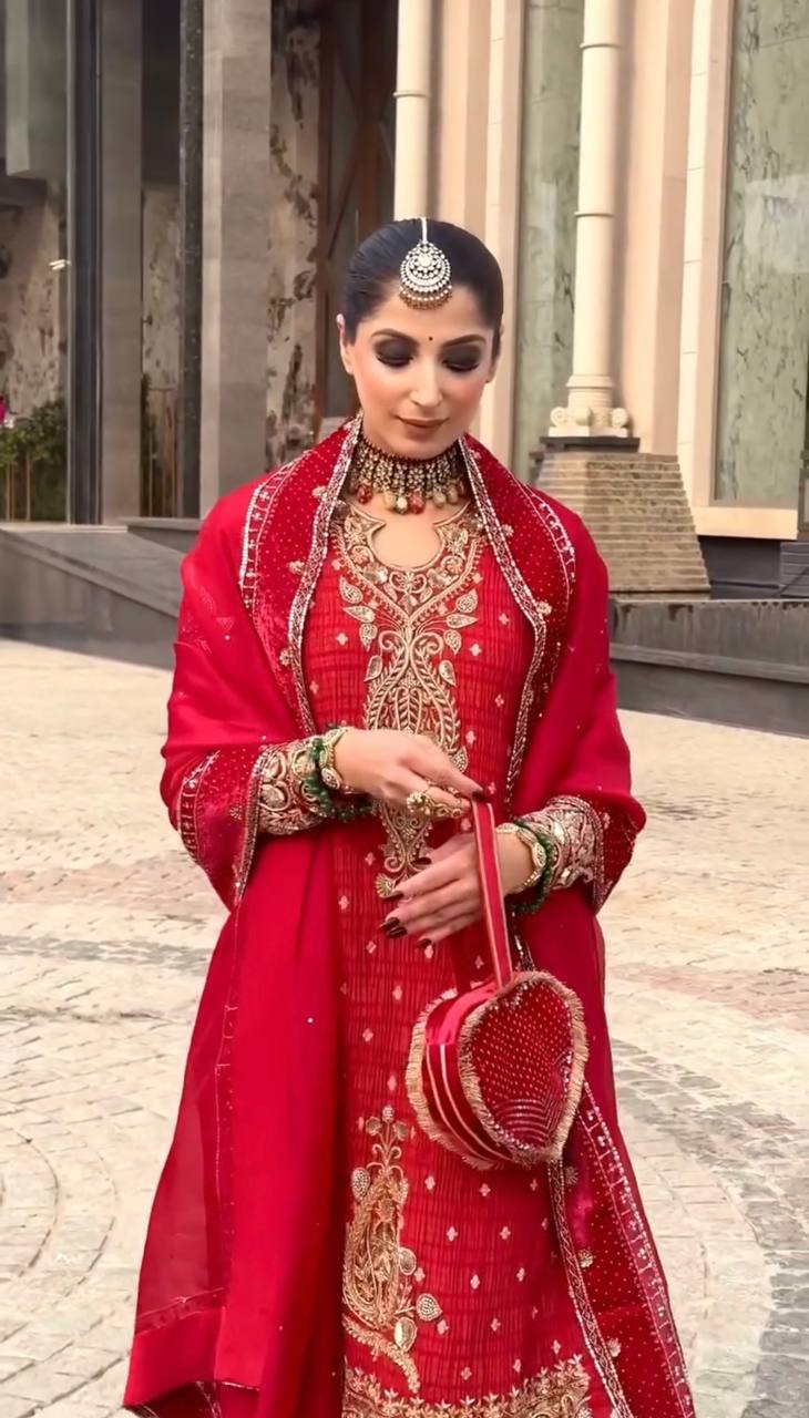 Trending Embroidered Crunchy Silk Outfit for Festive Glamour
