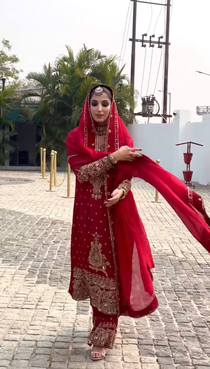 Trending Embroidered Crunchy Silk Outfit for Festive Glamour
