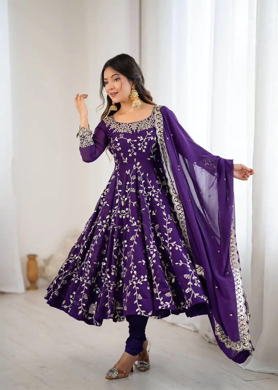 Chandni Raaz Anarkalis with 4.5 Meter Flair and Chudidar