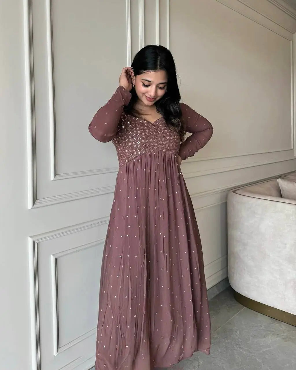photo_2025-11-15_23-42-13