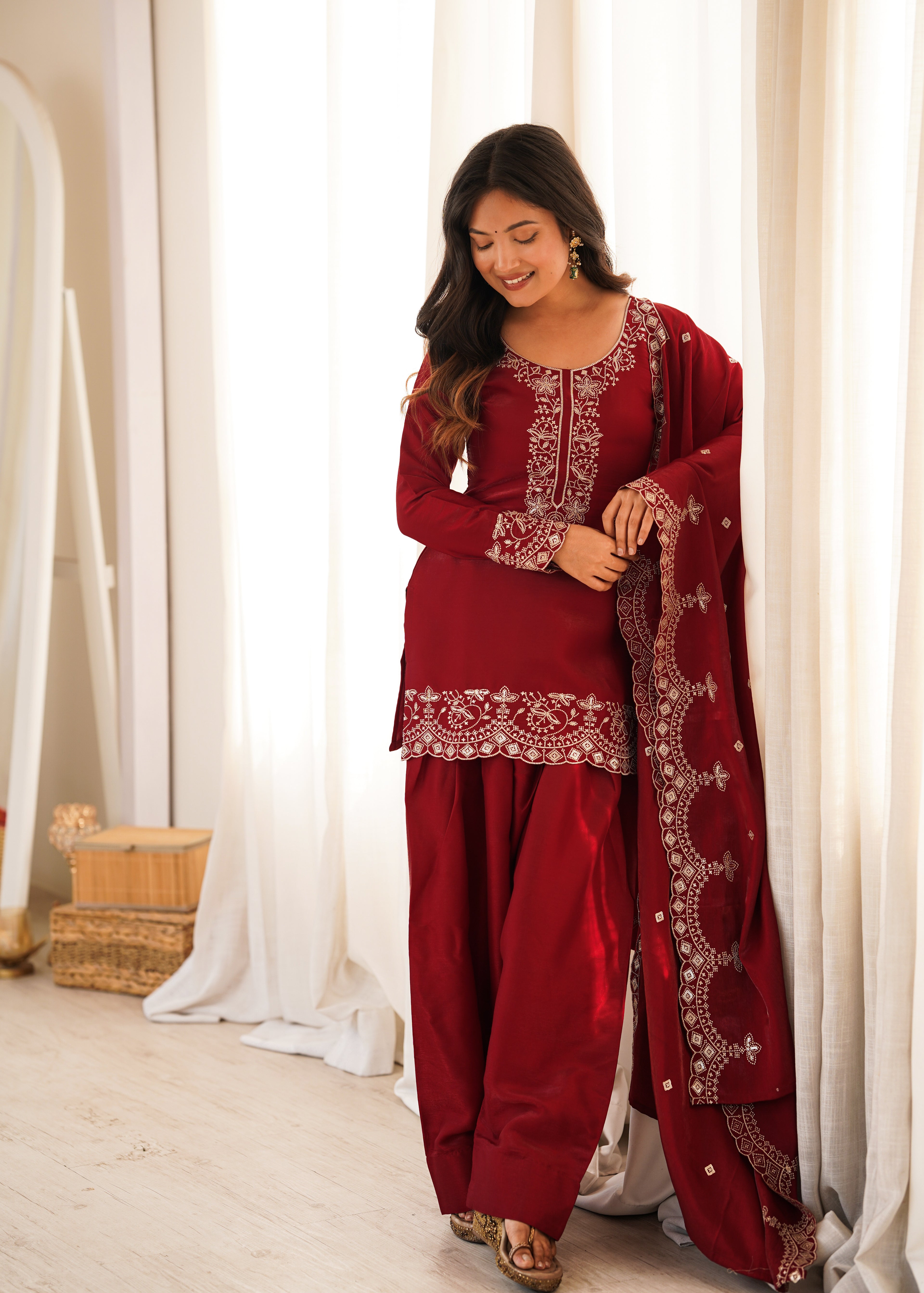 Tanishka Beautiful Roman Silk Embroidered Kurta with Farshi Salwar & Dupatta