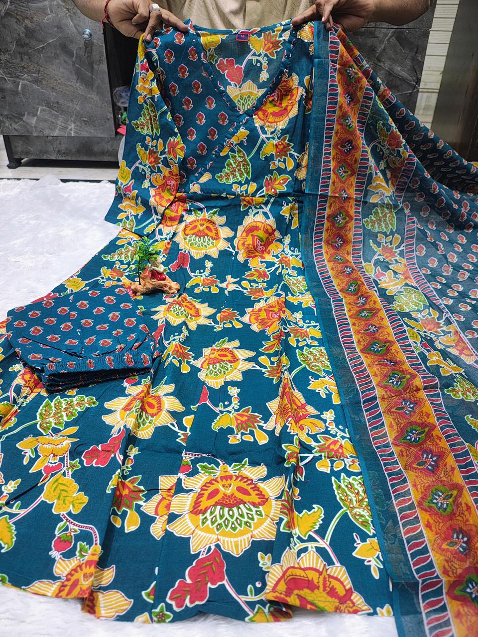 Reyanshi Designer Cotton Bandhani Kurti with Pant & Mulmal Dupatta