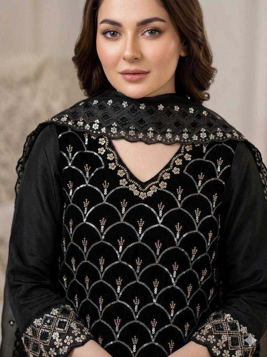 Yashira Black Fendy Kurta Palazzo set with Beads & Sequins Embroidery